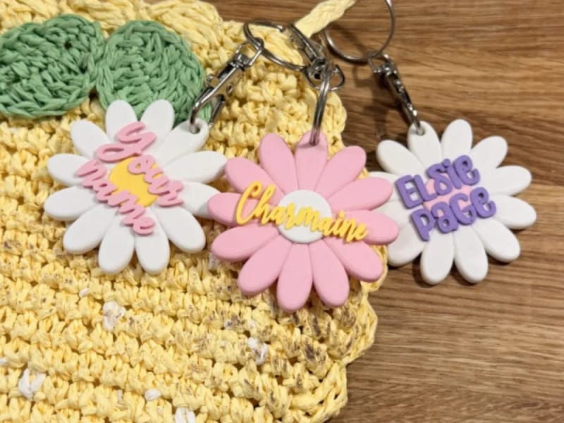 MakerWorld daisy flower personalised name keychain