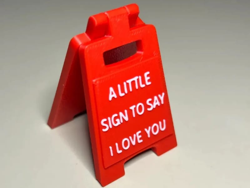 MakerWorld miniature I love you 3D printed sign